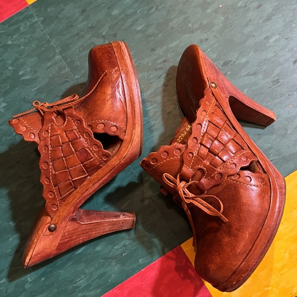 Vintage Late 70s Leather Platform Heals - Picture 4 of 6